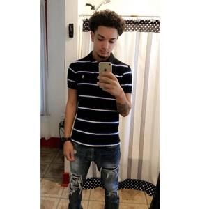 Meet your Posher, Victor